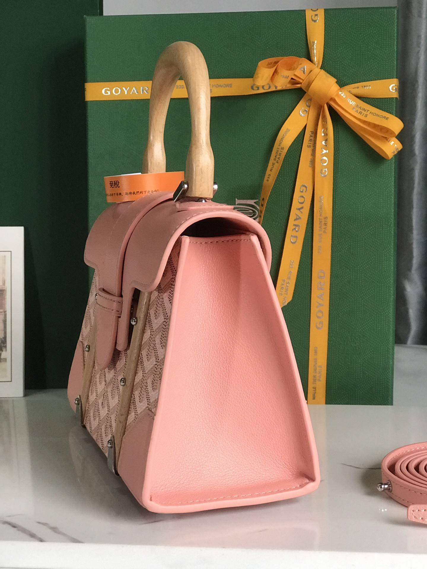 ?G09ard Sa?gon mini bag, top quality!   Size: 21*14*8.5cm