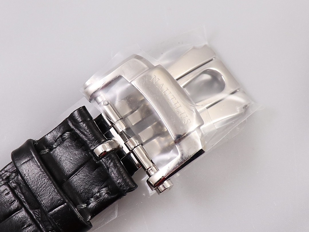 Pat*k Phi1i*pe 5726 series watch