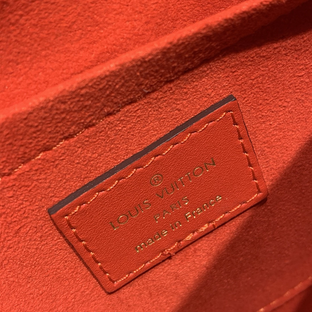 L0vis Vvtt0n Locky Bb Bag