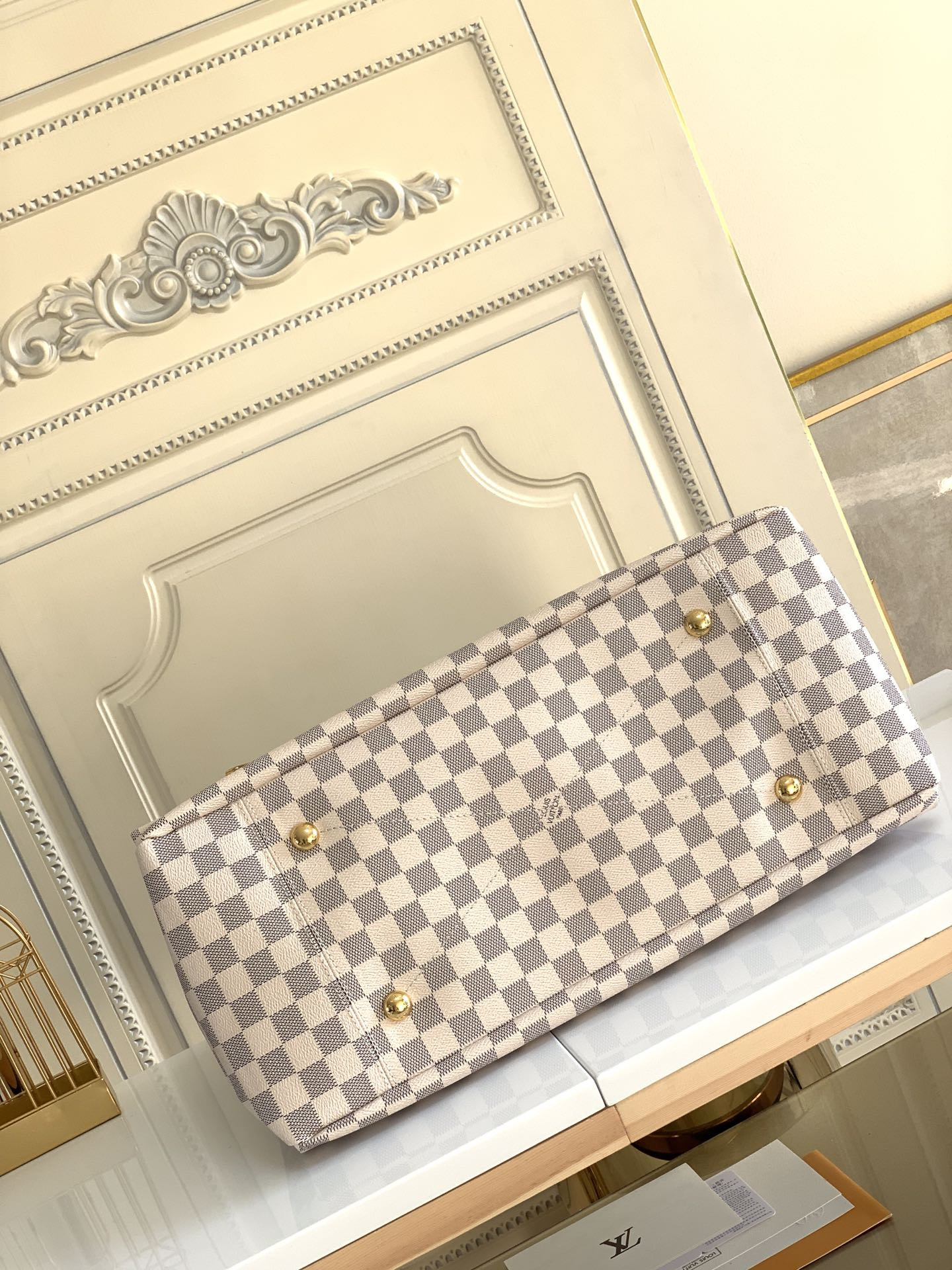 L0vis Vvtt0n Artsy Bag