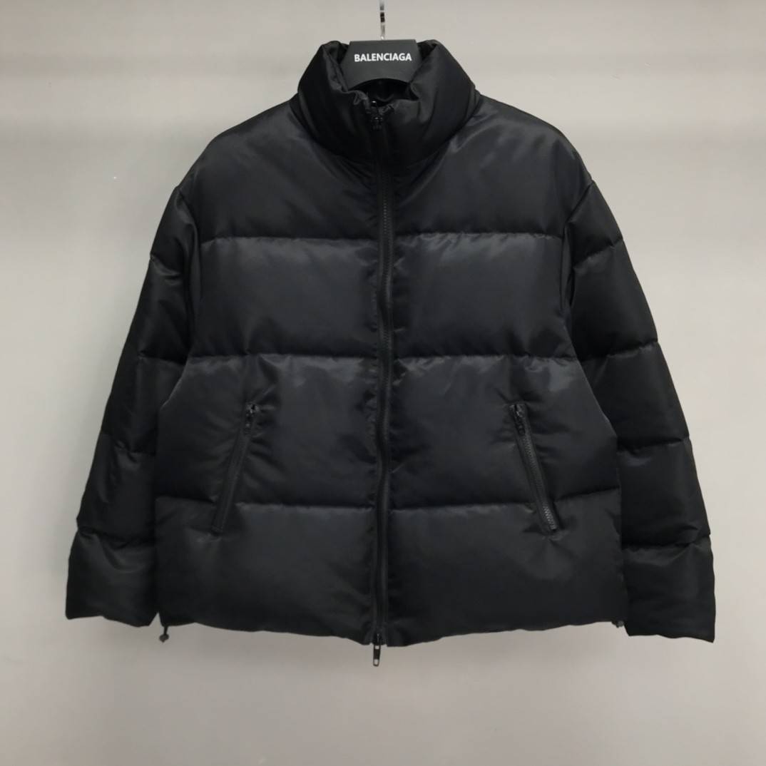 Ba1en*iaga down jacket