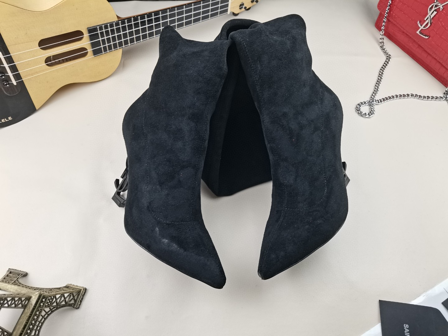 Y51 classic letter metal heel 22-inch boots, elastic boots Heel height: 10.5CM Size: 35-42 (41.42 custom-made, no return or exchange)