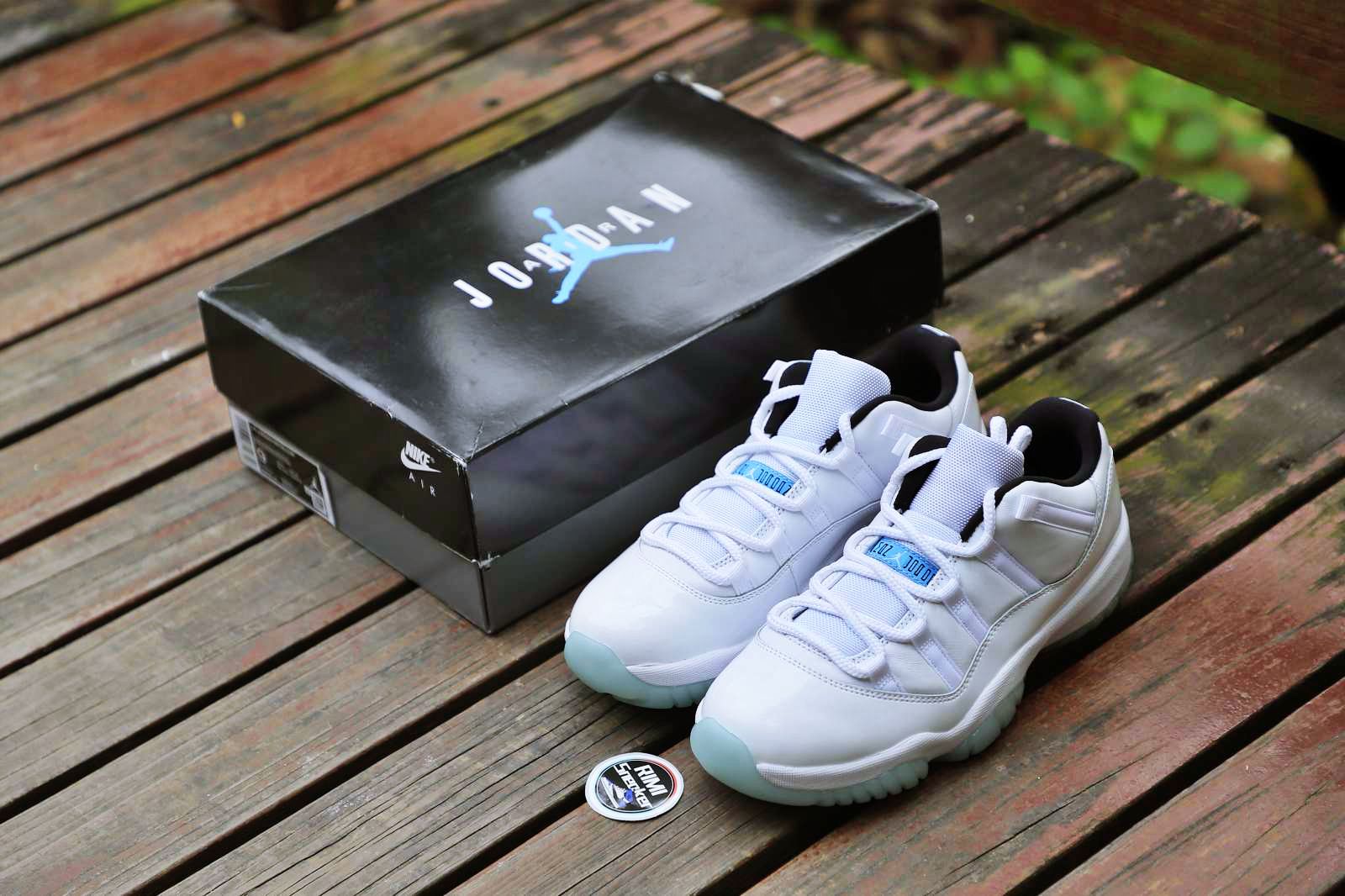 AIR JORDAN 11 RETRO LOW LEGEND BLUE  AV2187-117