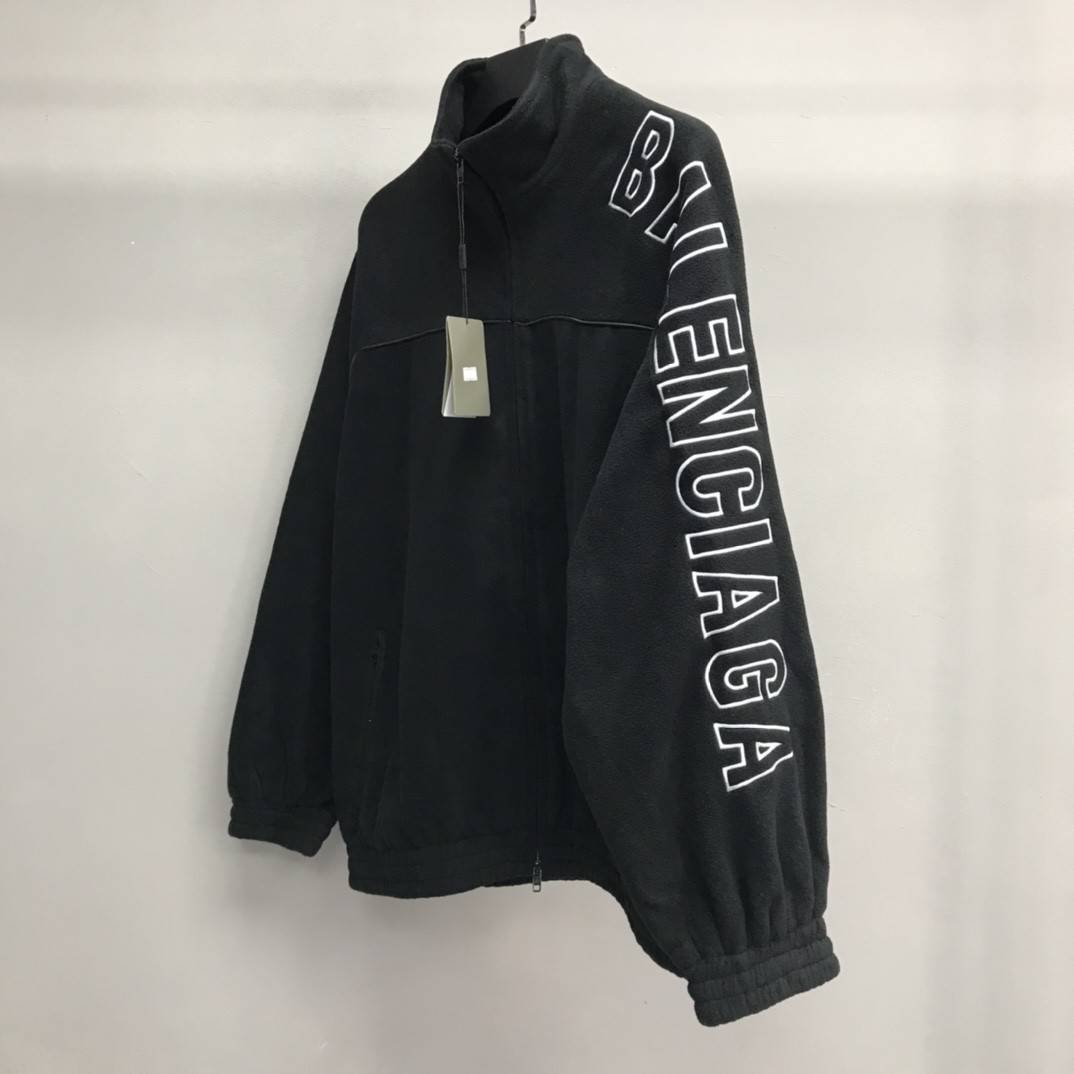 Ba1en*iaga arm letter jacket