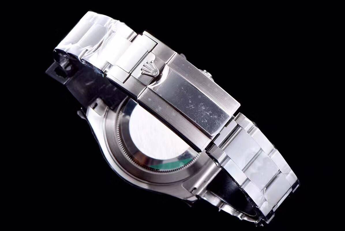 R01ex YM Yacht Series Men