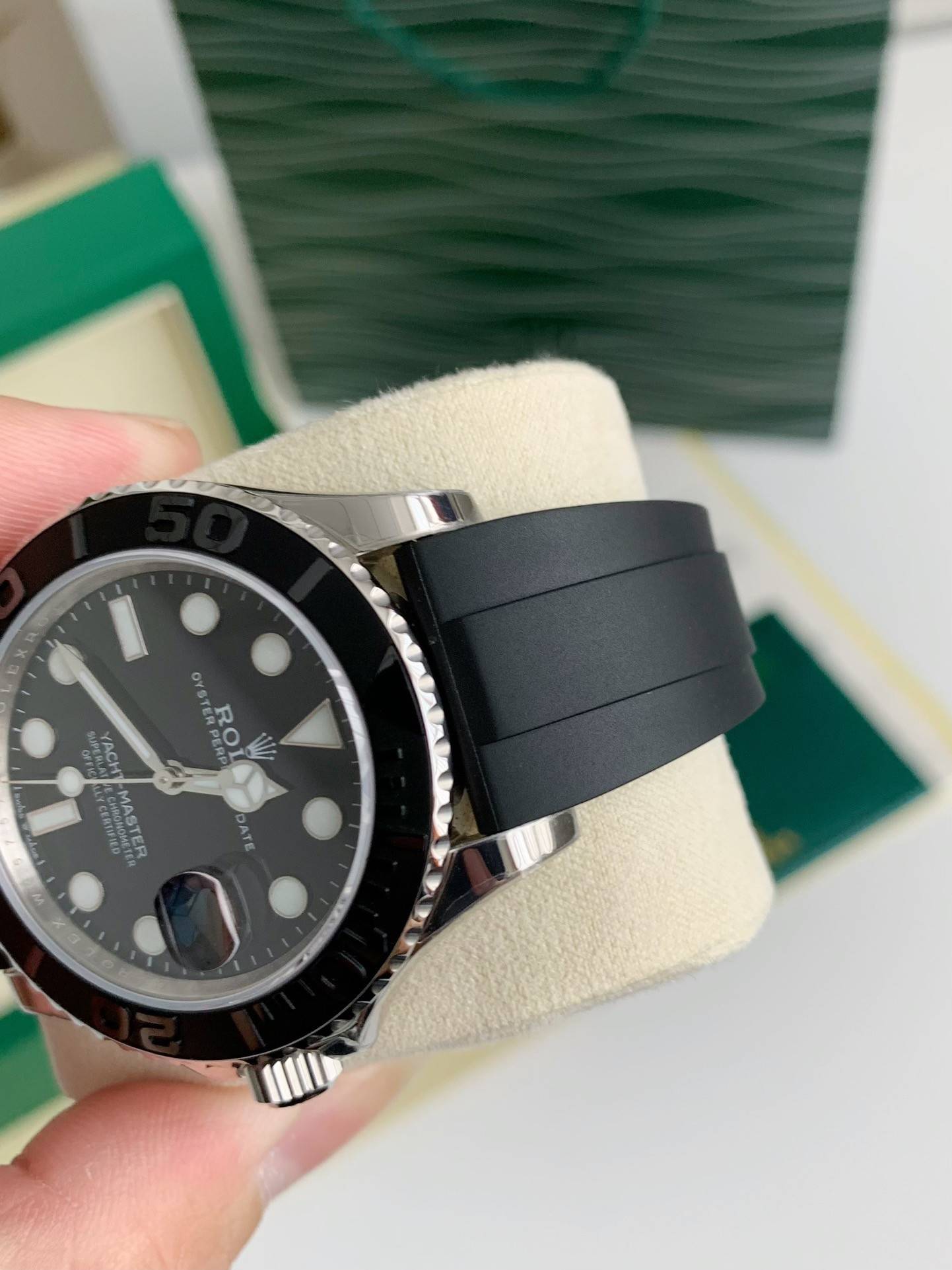 R01ex Yachting Celebrity Men’s Wristwatch Series，42mm