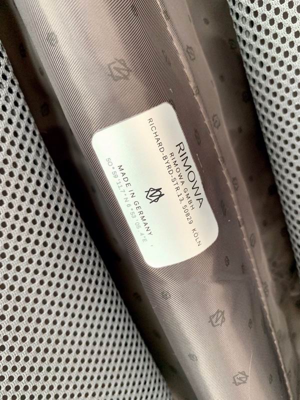 R1m0wa trolley suitcase 20 inches