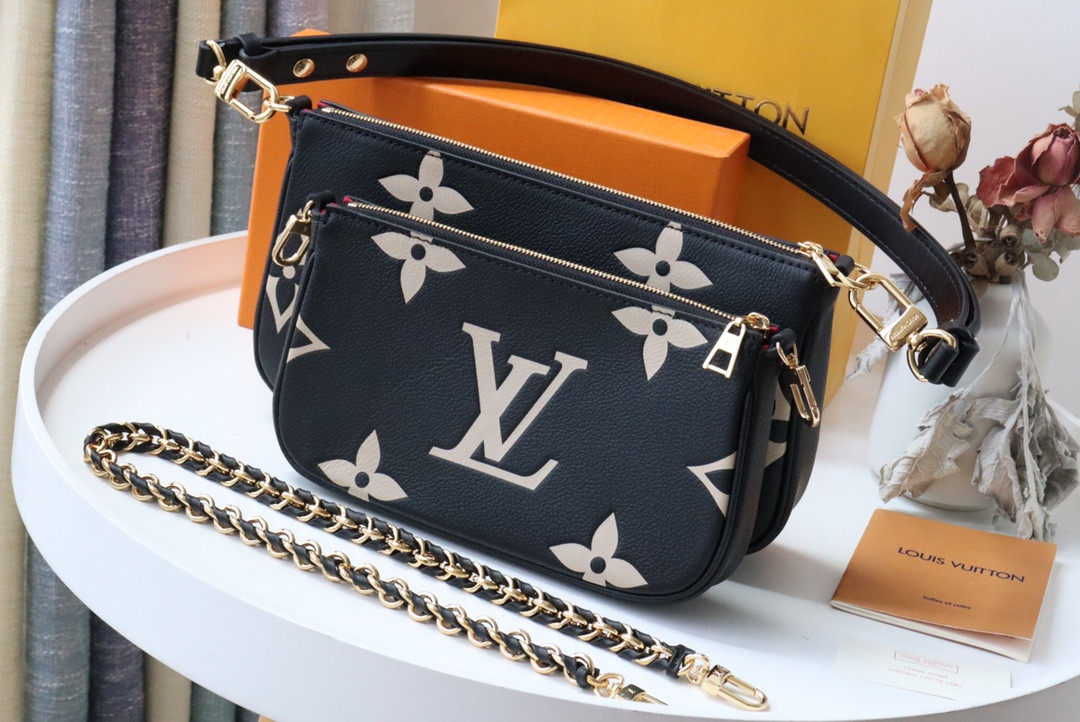 L0vis Vvtt0n Multi Pochette Accessories Bag