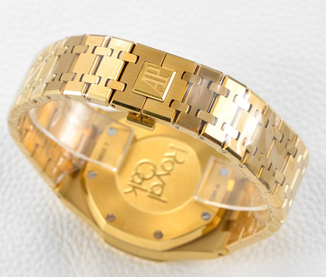 Audemars P1g*et Royal Oak 26331 Chronograph Series Men