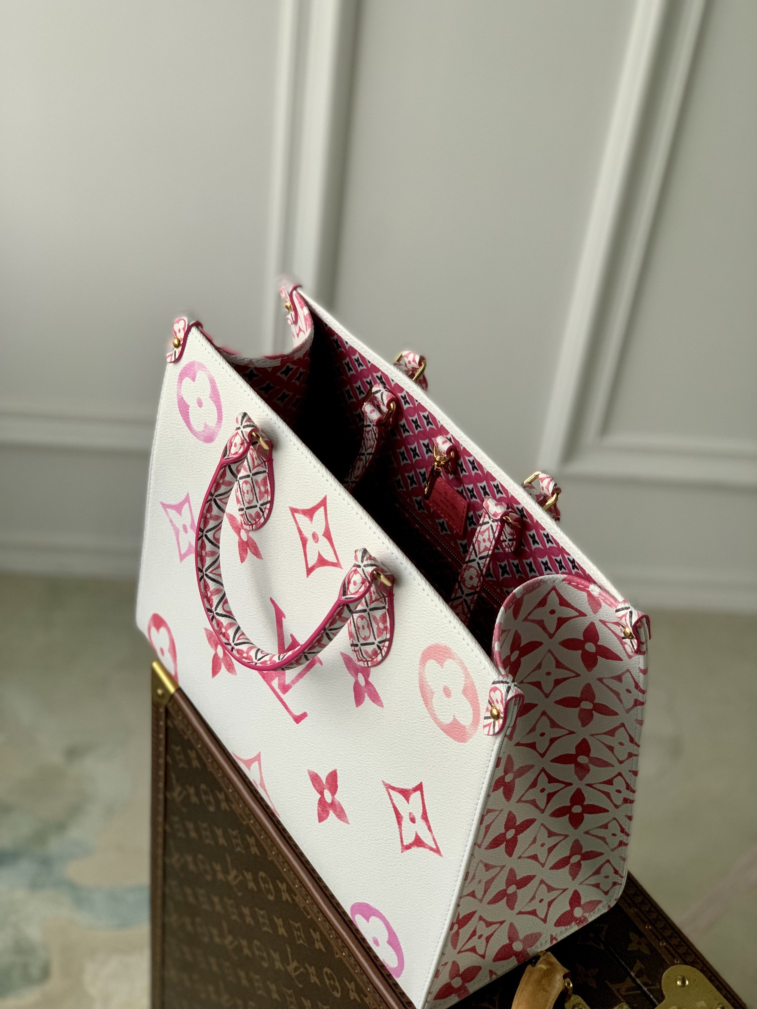 L0vis Vvtt0n Onthego Bag