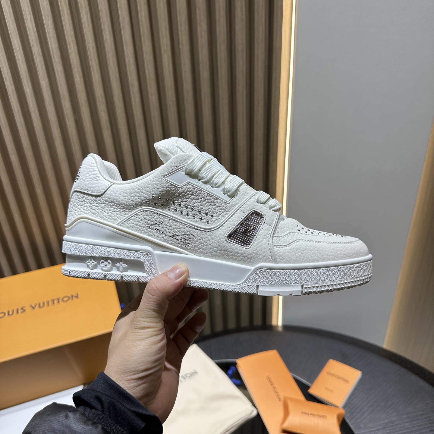 L*V TRAINER white Sneakers white