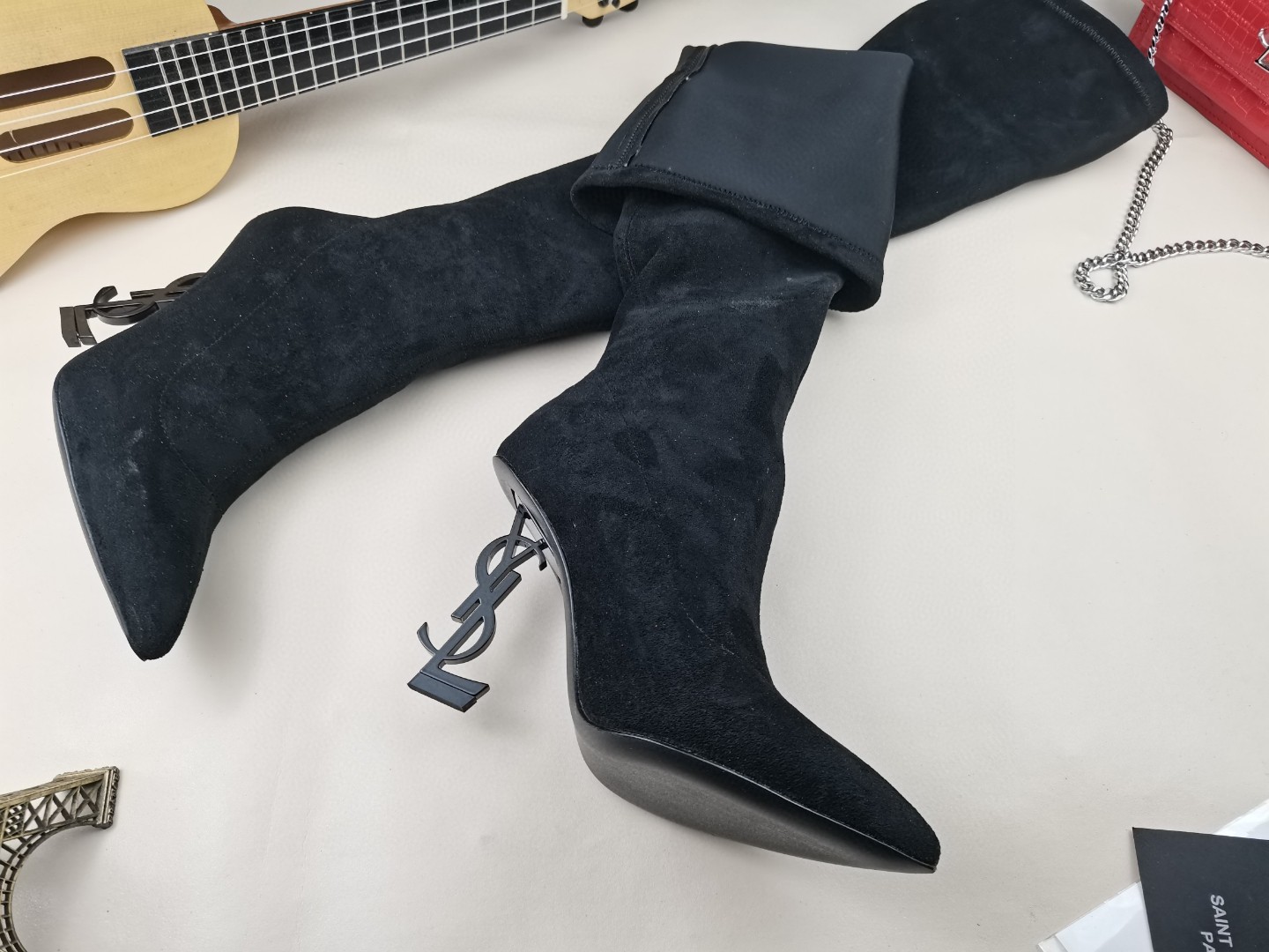 Y51 classic letter metal heel 22-inch boots, elastic boots Heel height: 10.5CM Size: 35-42 (41.42 custom-made, no return or exchange)