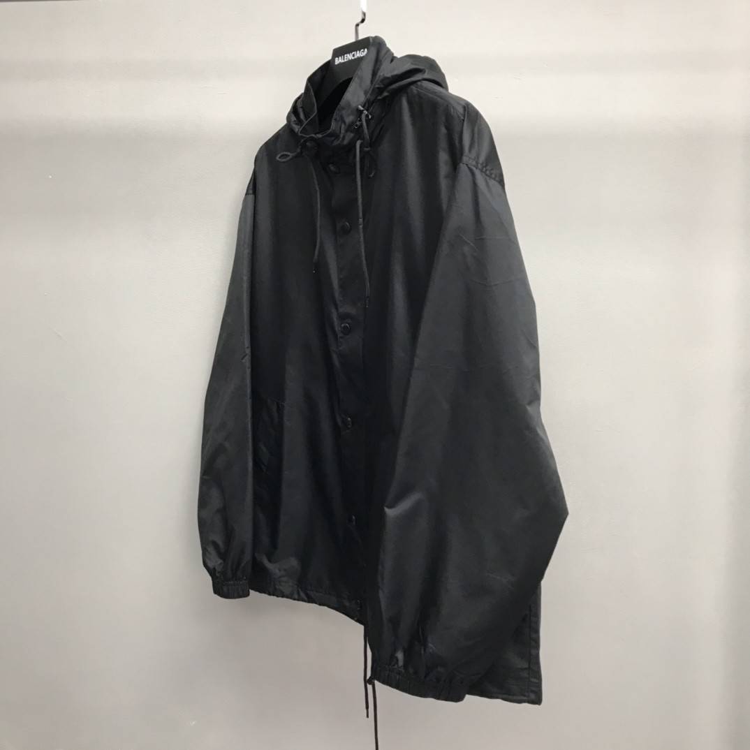 Ba1en*iaga masking tape trench coat