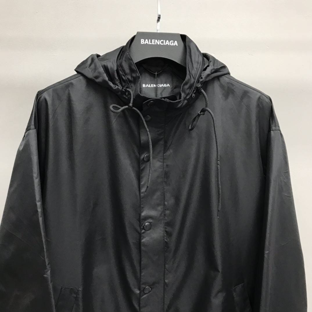 Ba1en*iaga masking tape trench coat