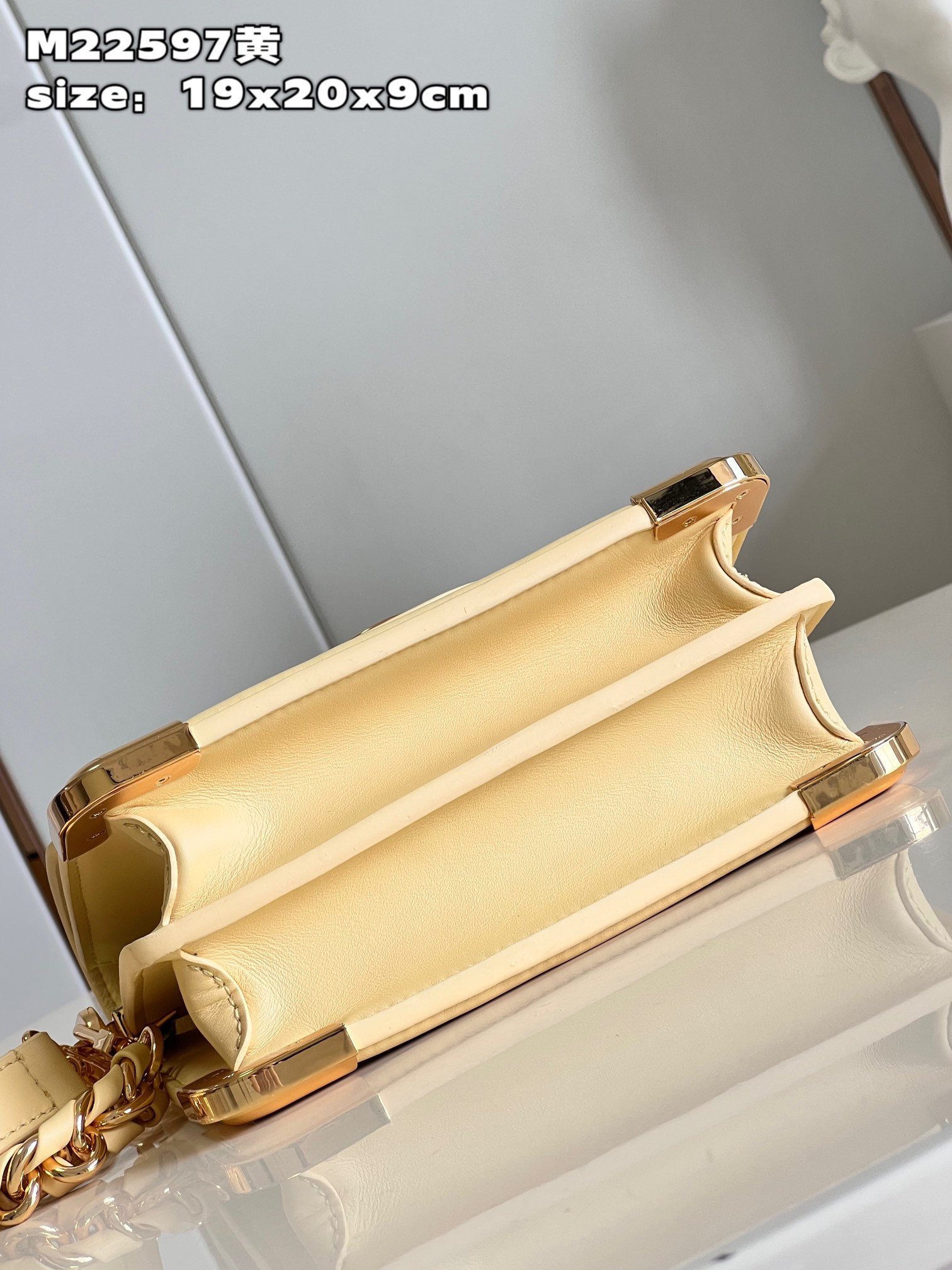 L0vis Vvtt0n Dauphine Bag