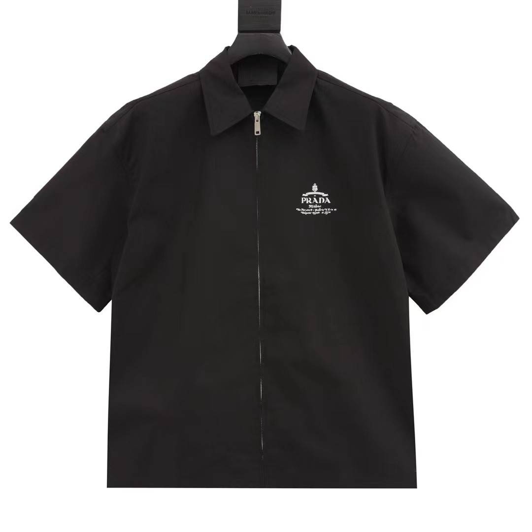 Pra*a short sleeve shirt
