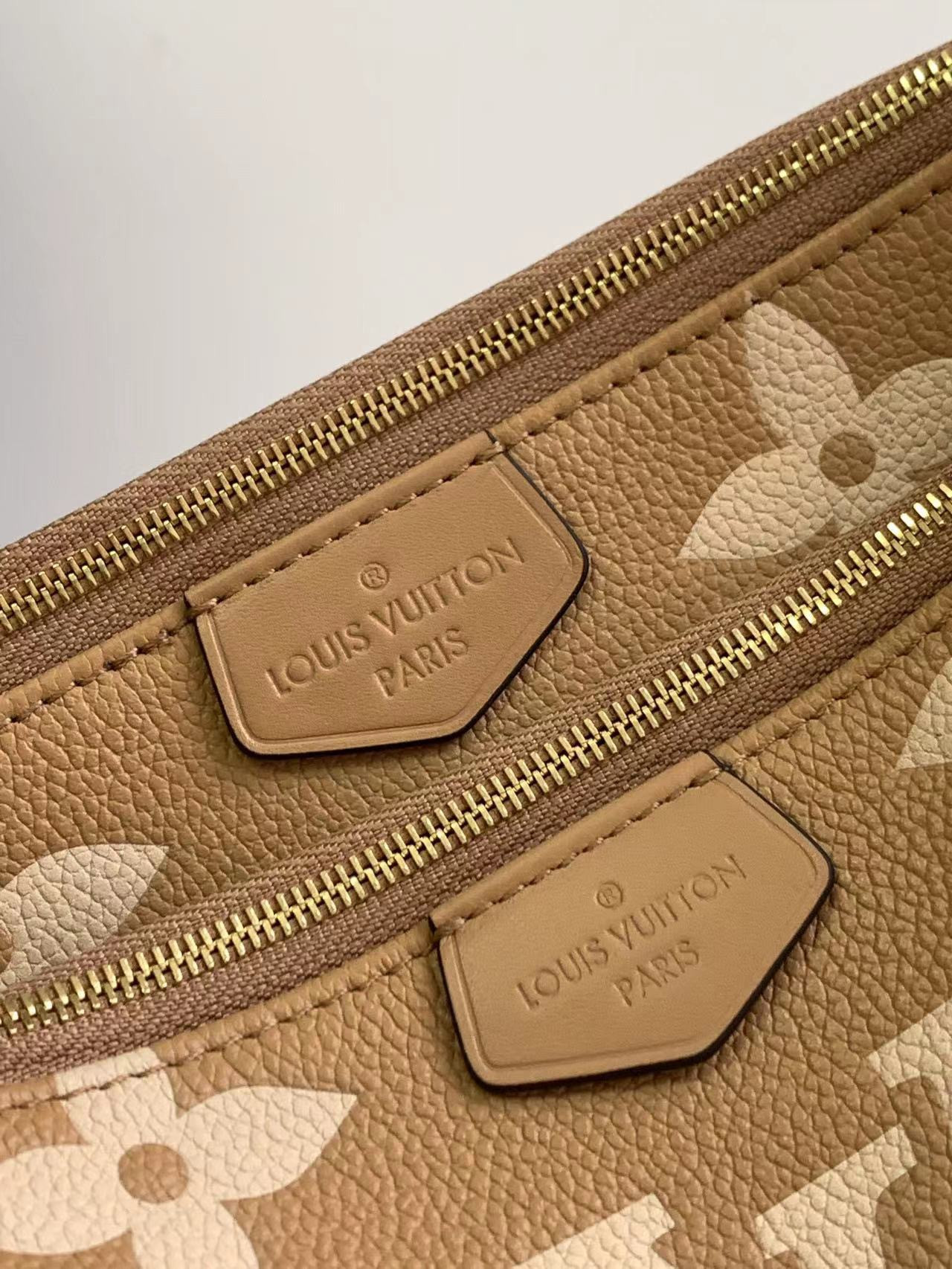 L0vis Vvtt0n Multi Pochette Accessories Bag