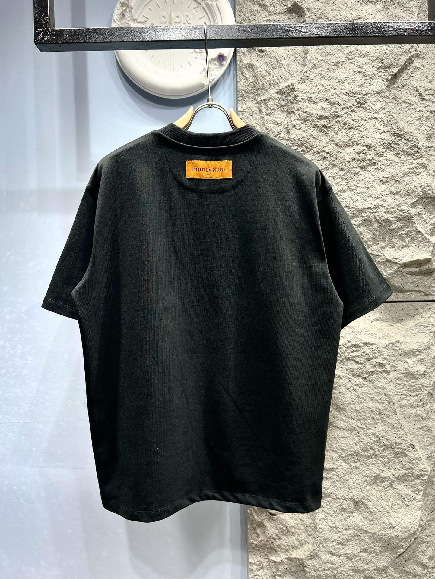 Pattern Cracked Embroidery T Shirt