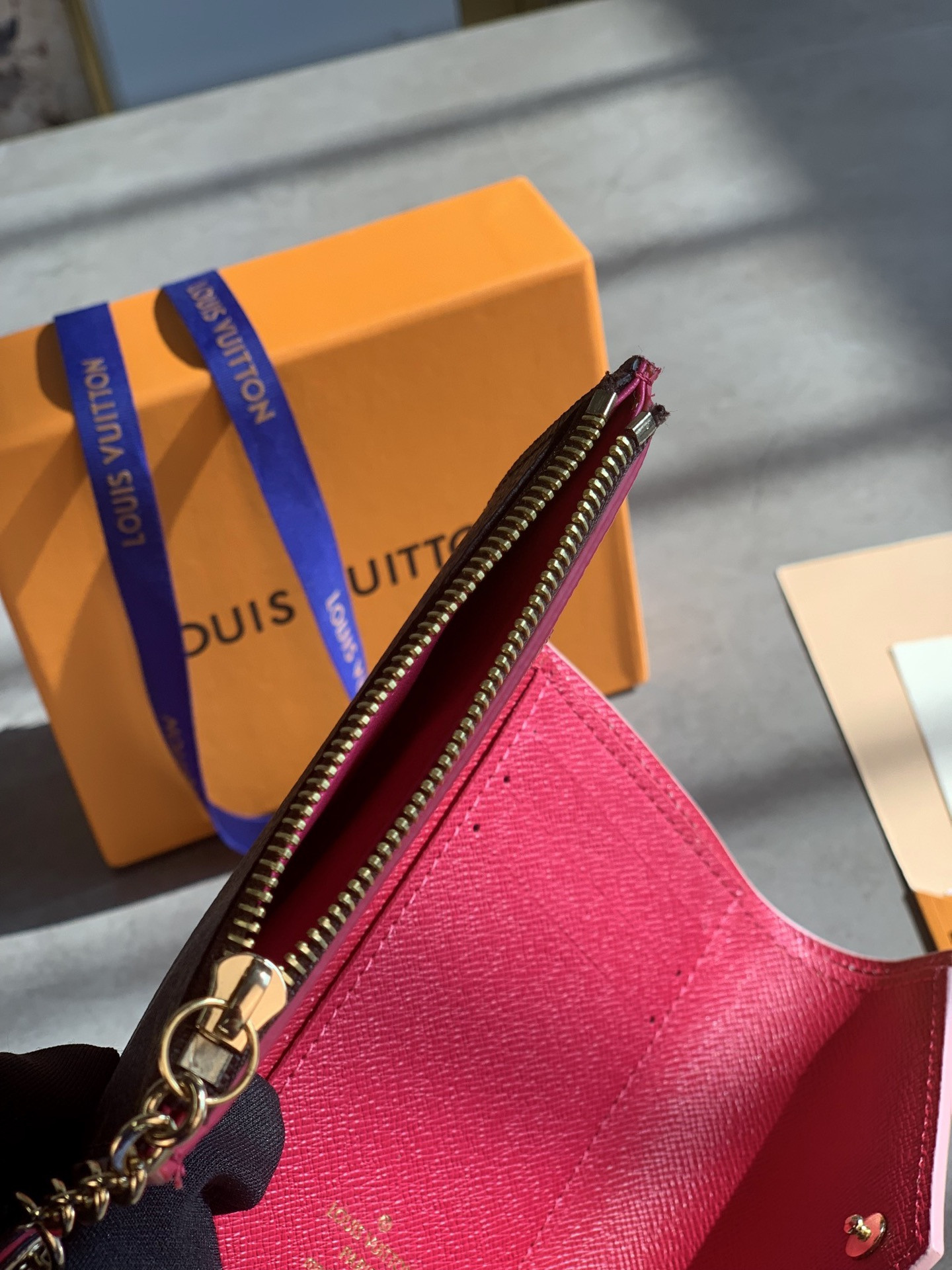 L0vis Vvtt0n Victorine Bag