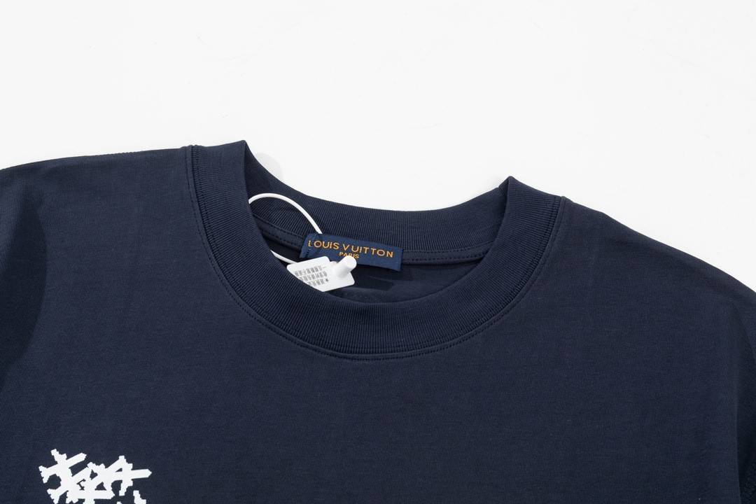 L0vis Vvtt0n 23ss small plane full print pattern gold classic T-shirt