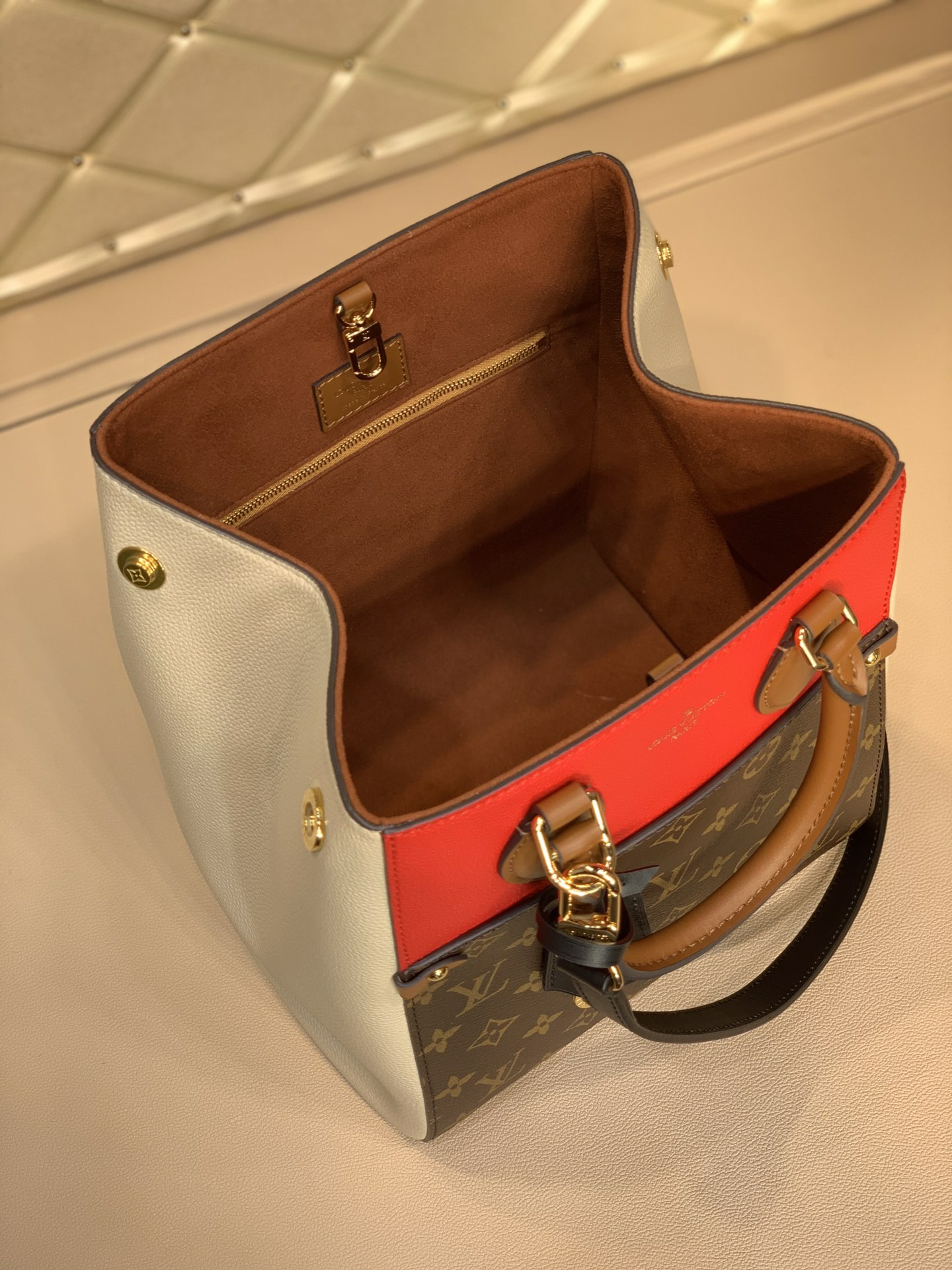 L0vis Vvtt0n Fold Tote Bag