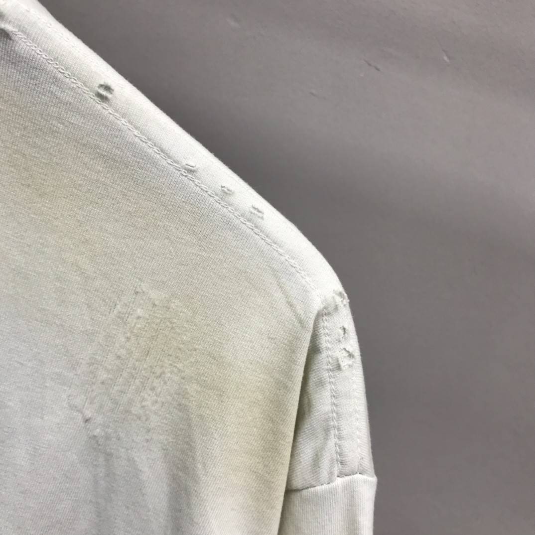 Ba1en*iaga BB Industrial Cement Painted T-Shirt