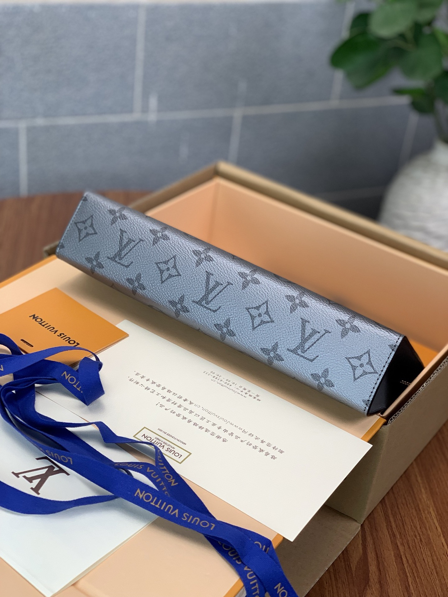 L0vis Vvtt0n Pochette Voyage Bag