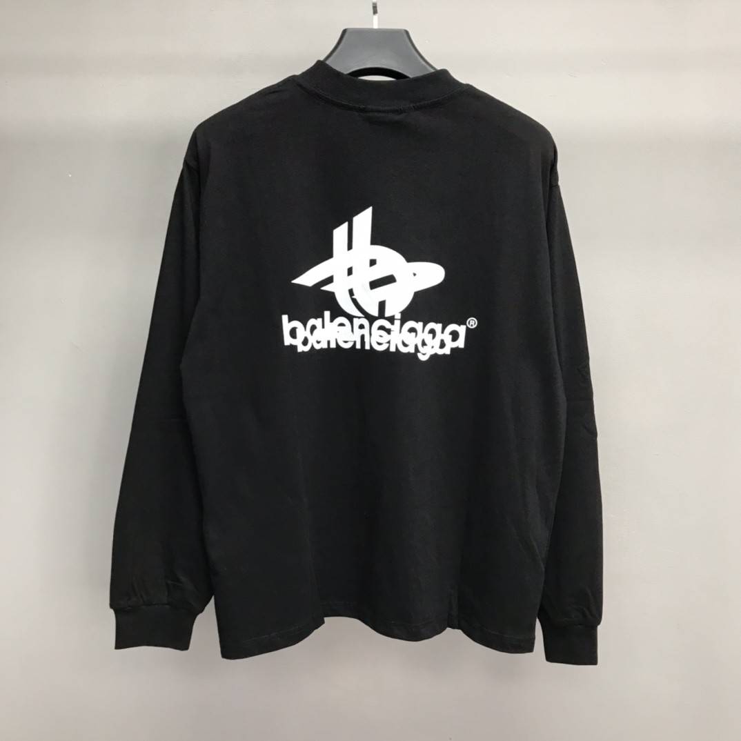 Ba1en*iaga lettered long sleeve T-shirt