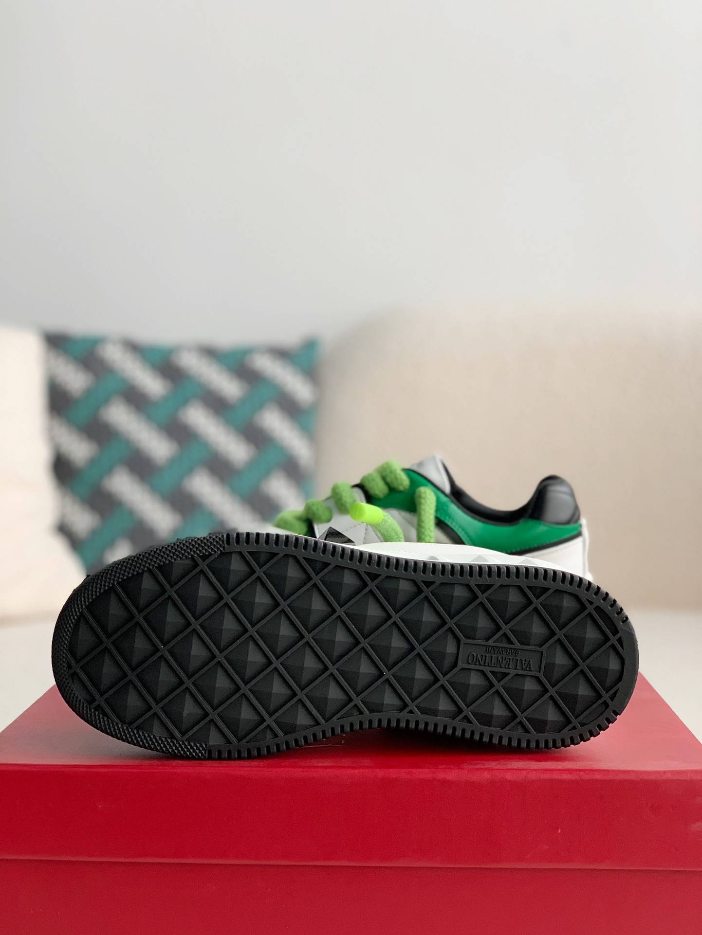 Va1e*ntin0 One Stud Sneakers