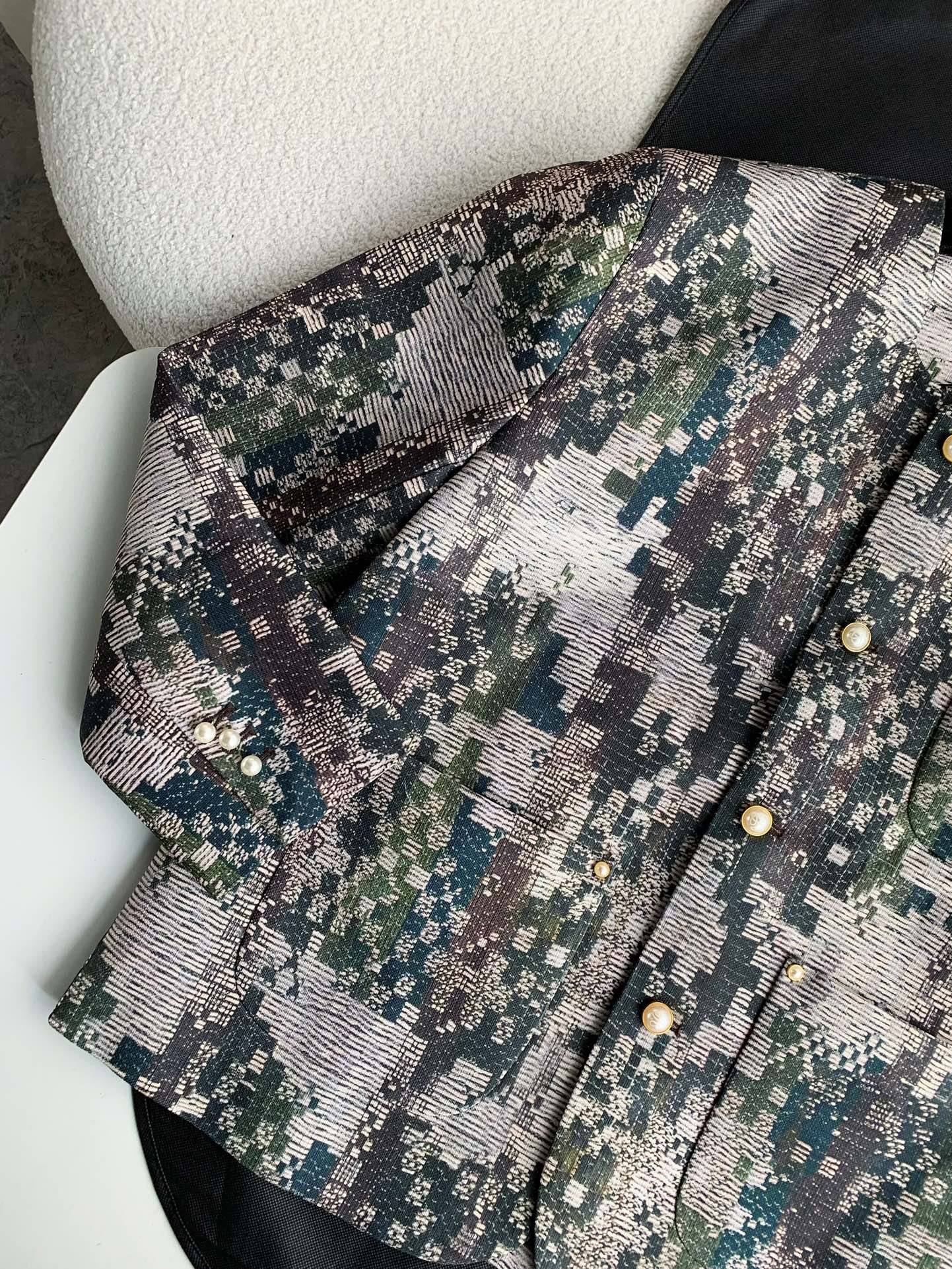 L0vis Vvtt0n  Jackets