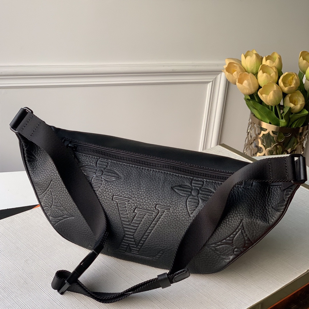 L0vis Vvtt0n Discovery Bag