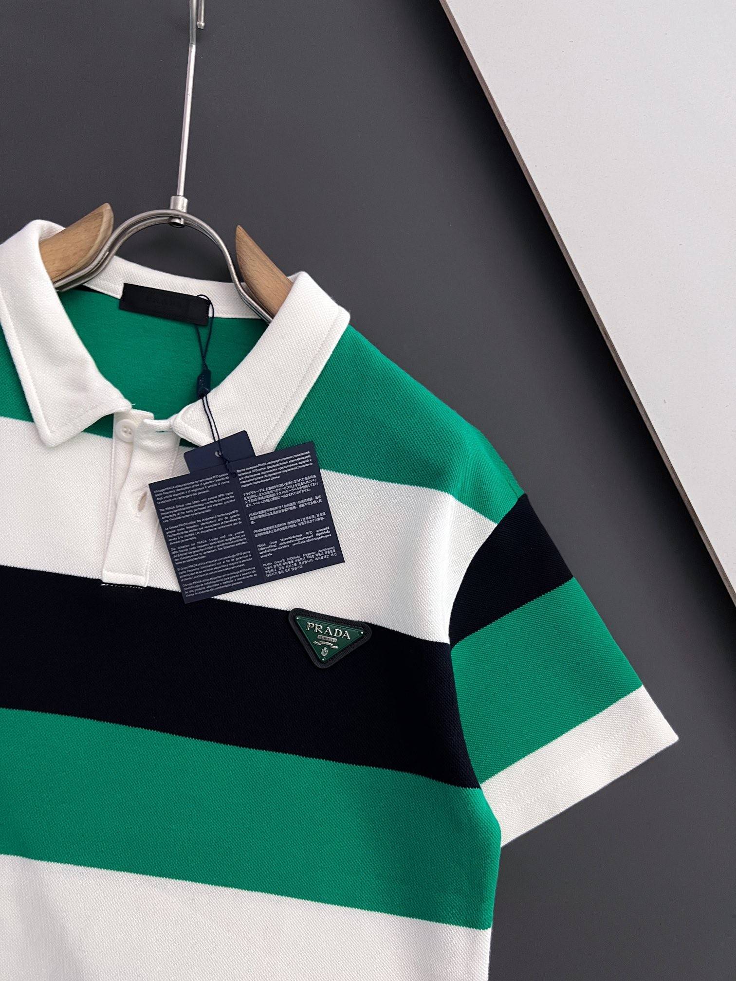 Pra*a 24 New polo shirts