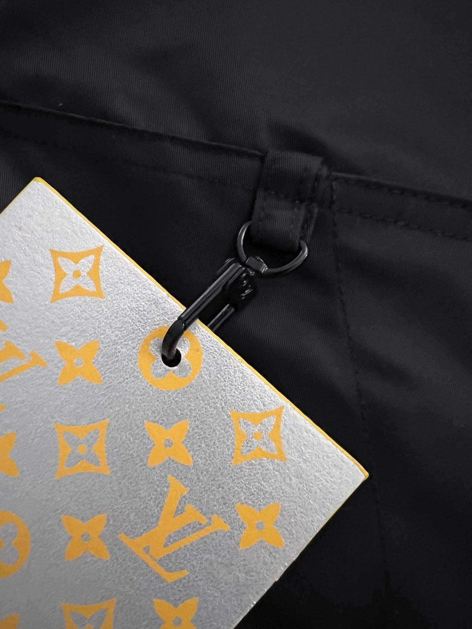 L0vis Vvtt0n 24 new double-sided printed Presbyterian jacket