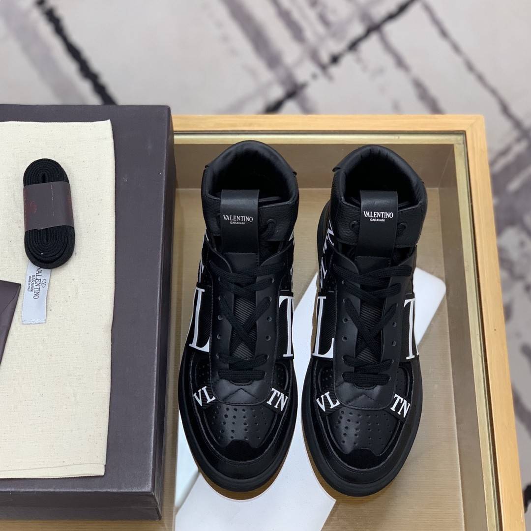 Va1e*ntin0 high-top sneakers