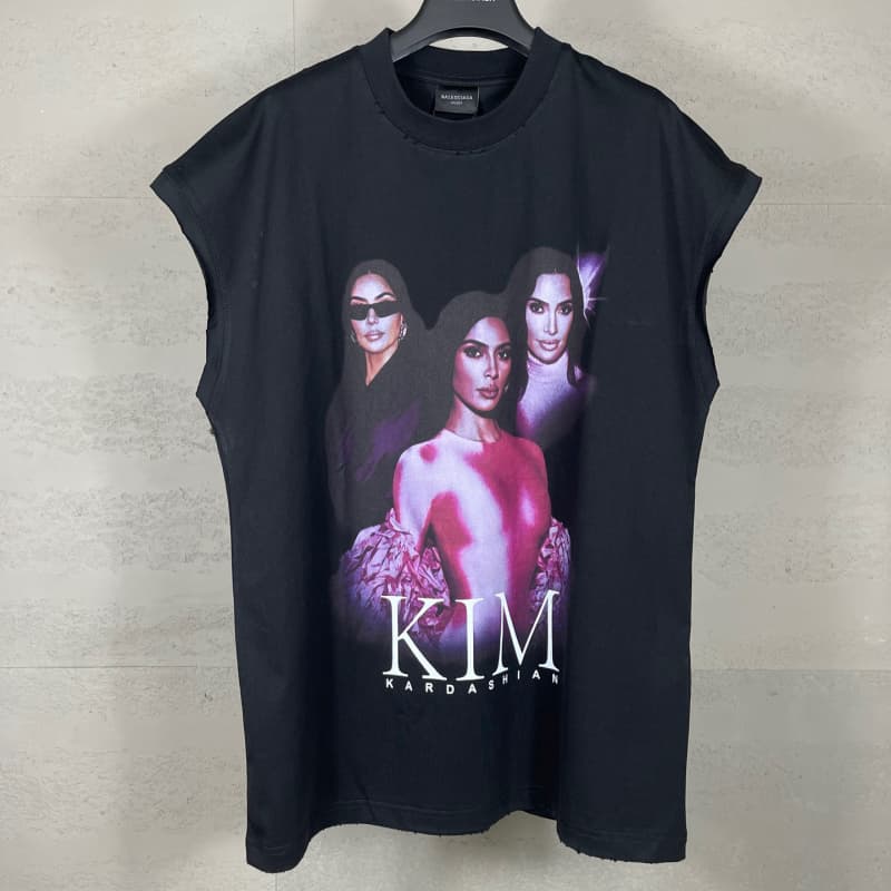 Vintage Distressed Sleeveless T-Shirt