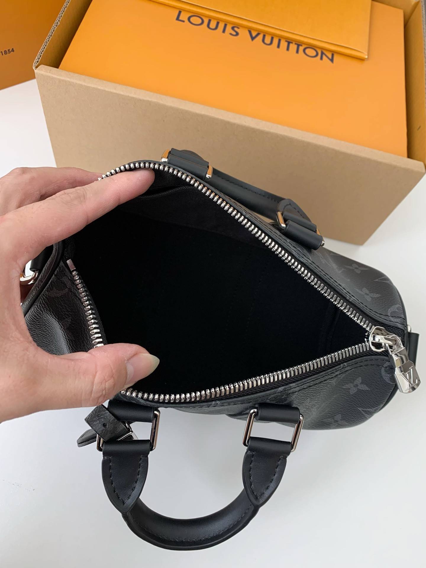 L*V KEEPALL BANDOULIERE 25 Handbag M46271, Top quality Size: 25 * 15 * 11cm