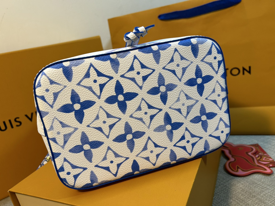 L0vis Vvtt0n Néonoé Bag