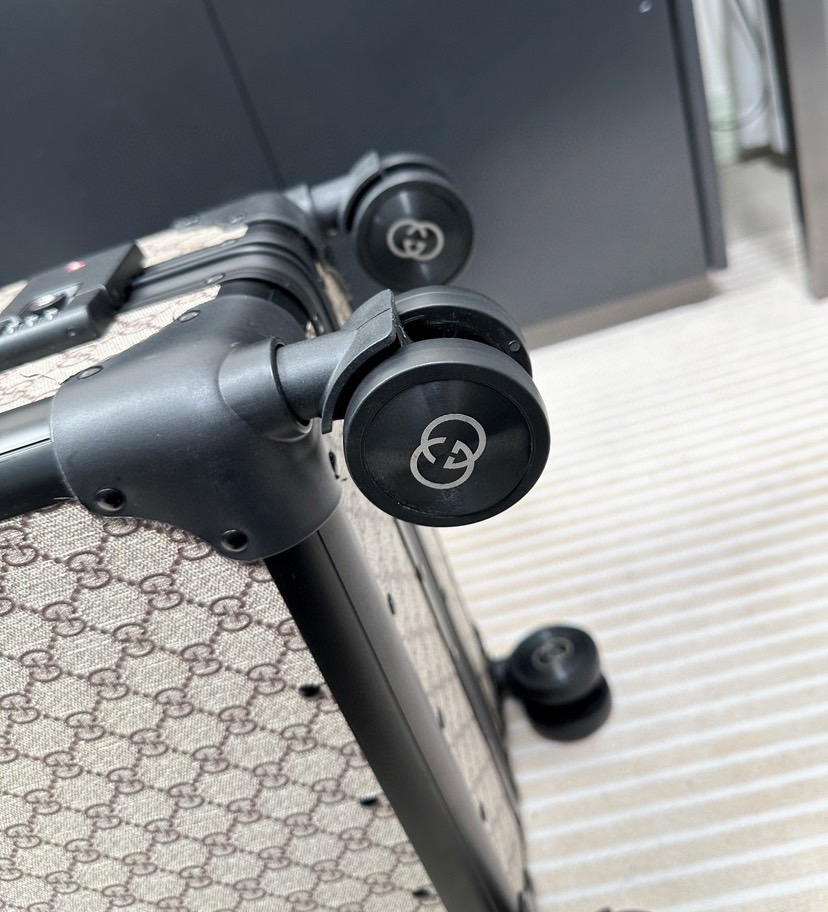 Gvc*1 Luggage/Trolley Case Vintage Size 20 Inch