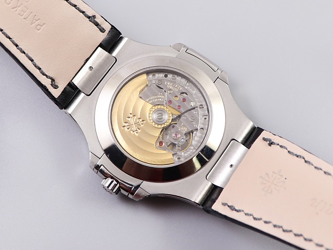 Pat*k Phi1i*pe 5726 series watch