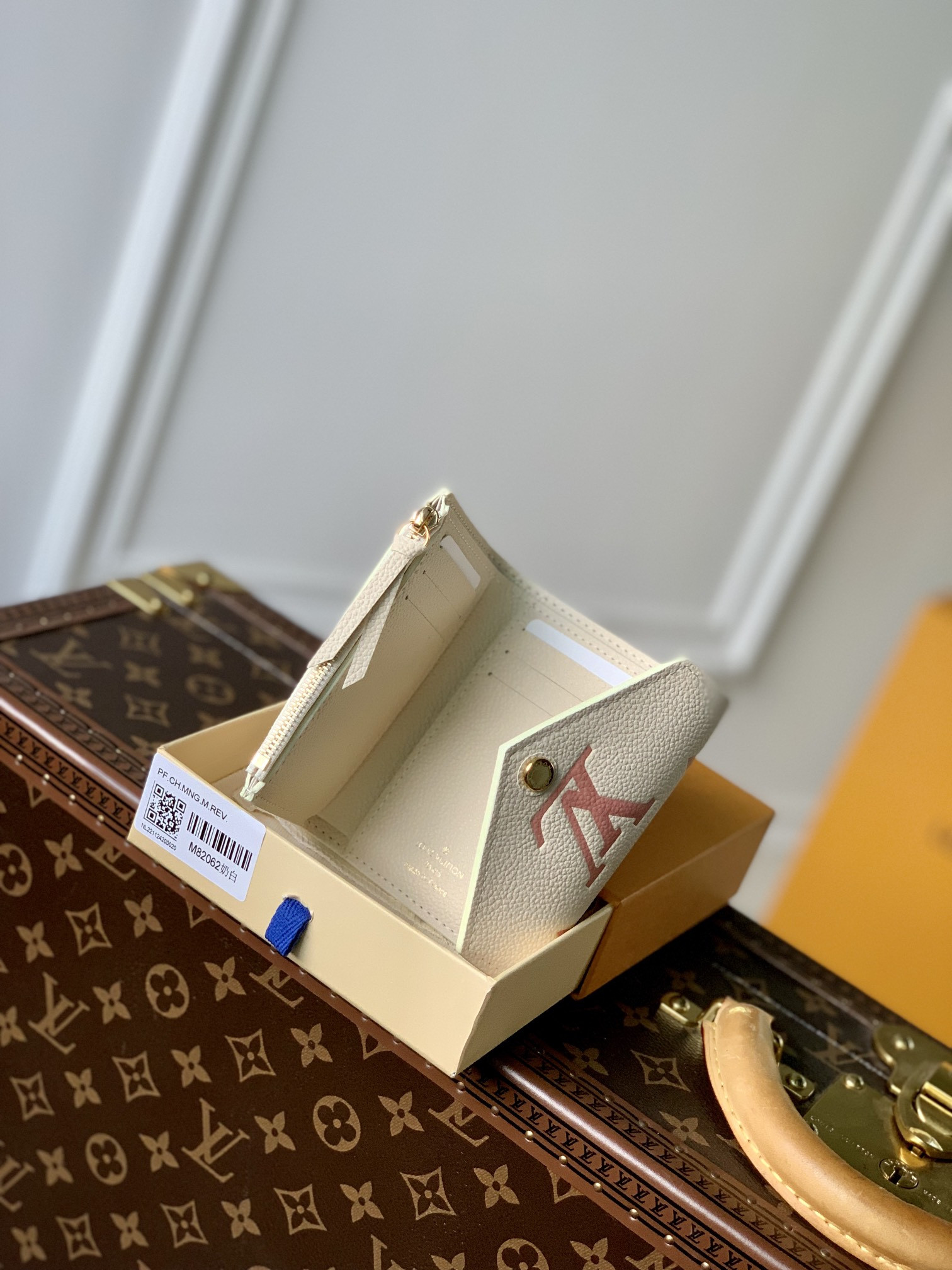 L0vis Vvtt0n Victorine Bag