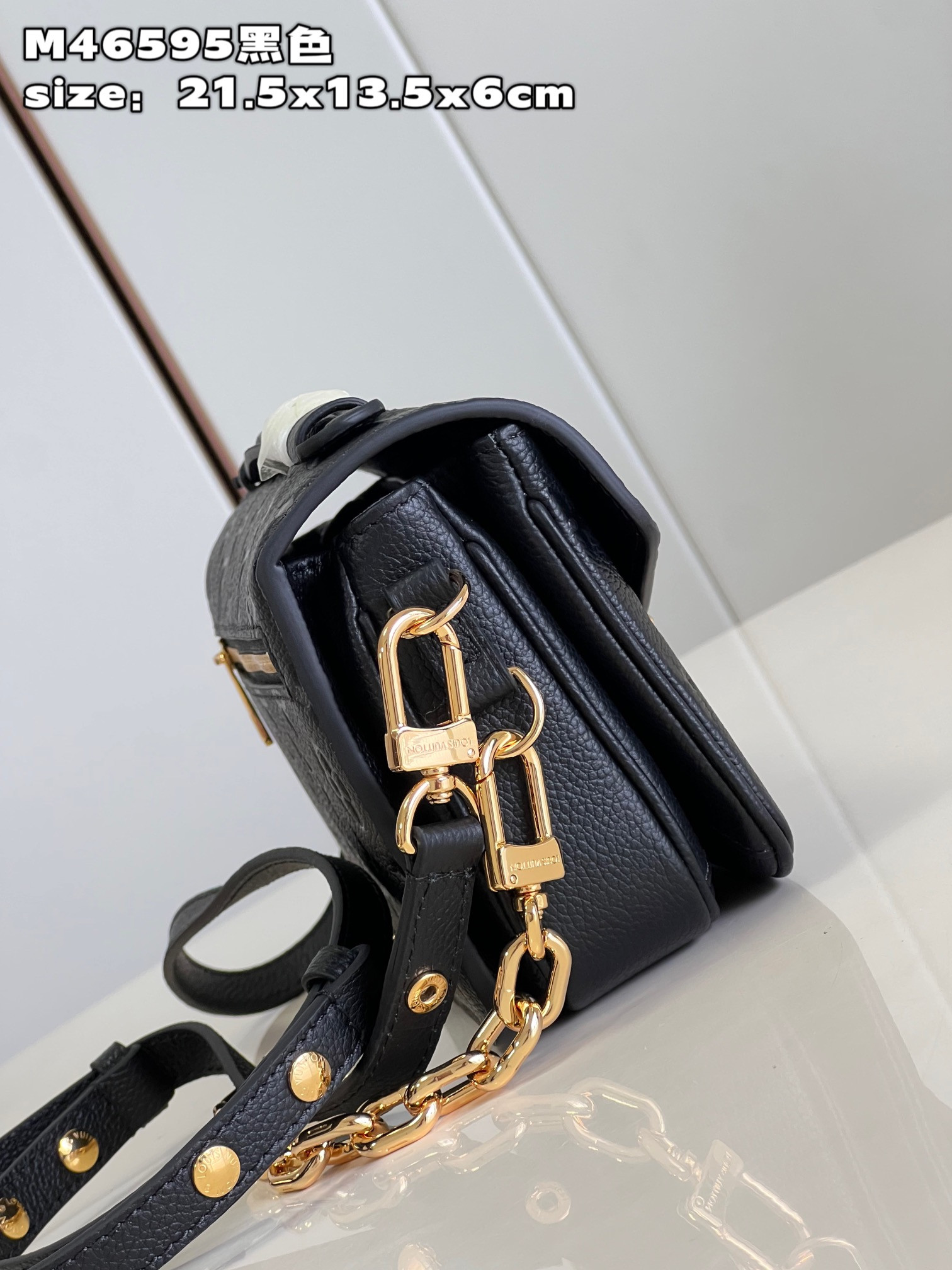 L0vis Vvtt0n Pochette Metis Bag
