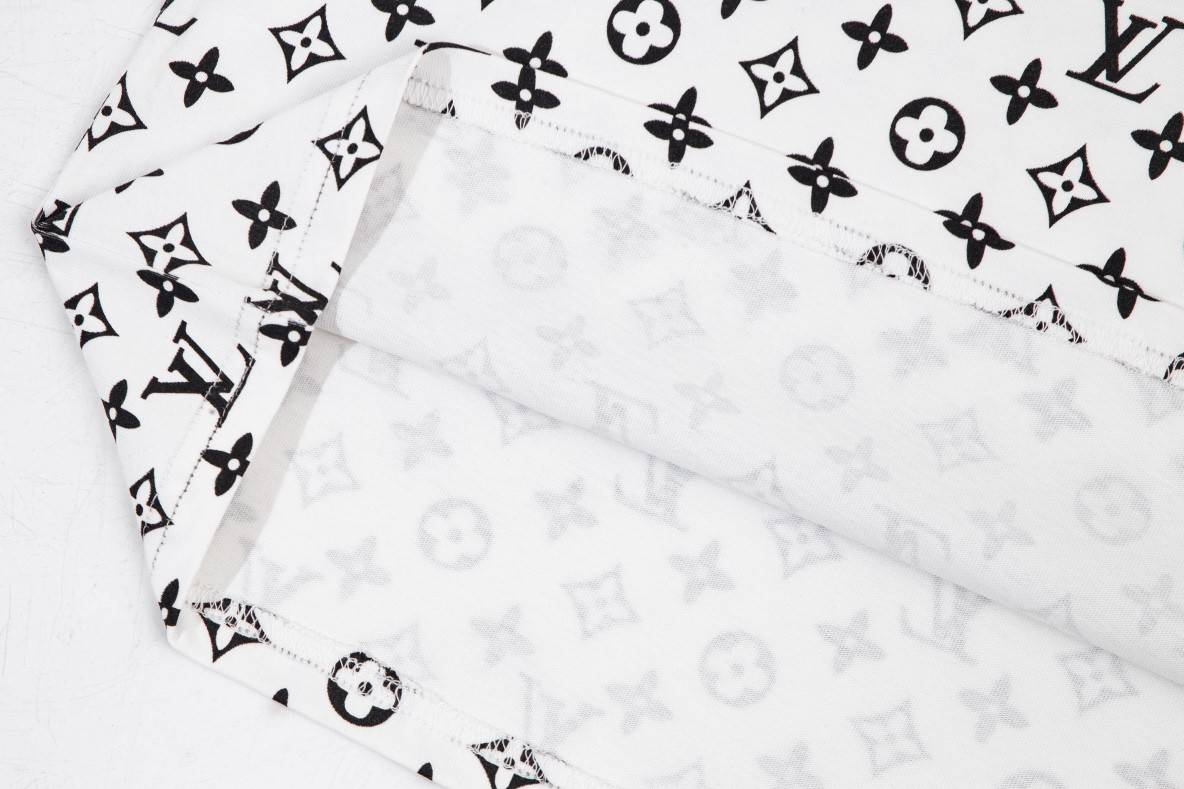 L0vis Vvtt0n 230,000 new T-shirts for spring and summer