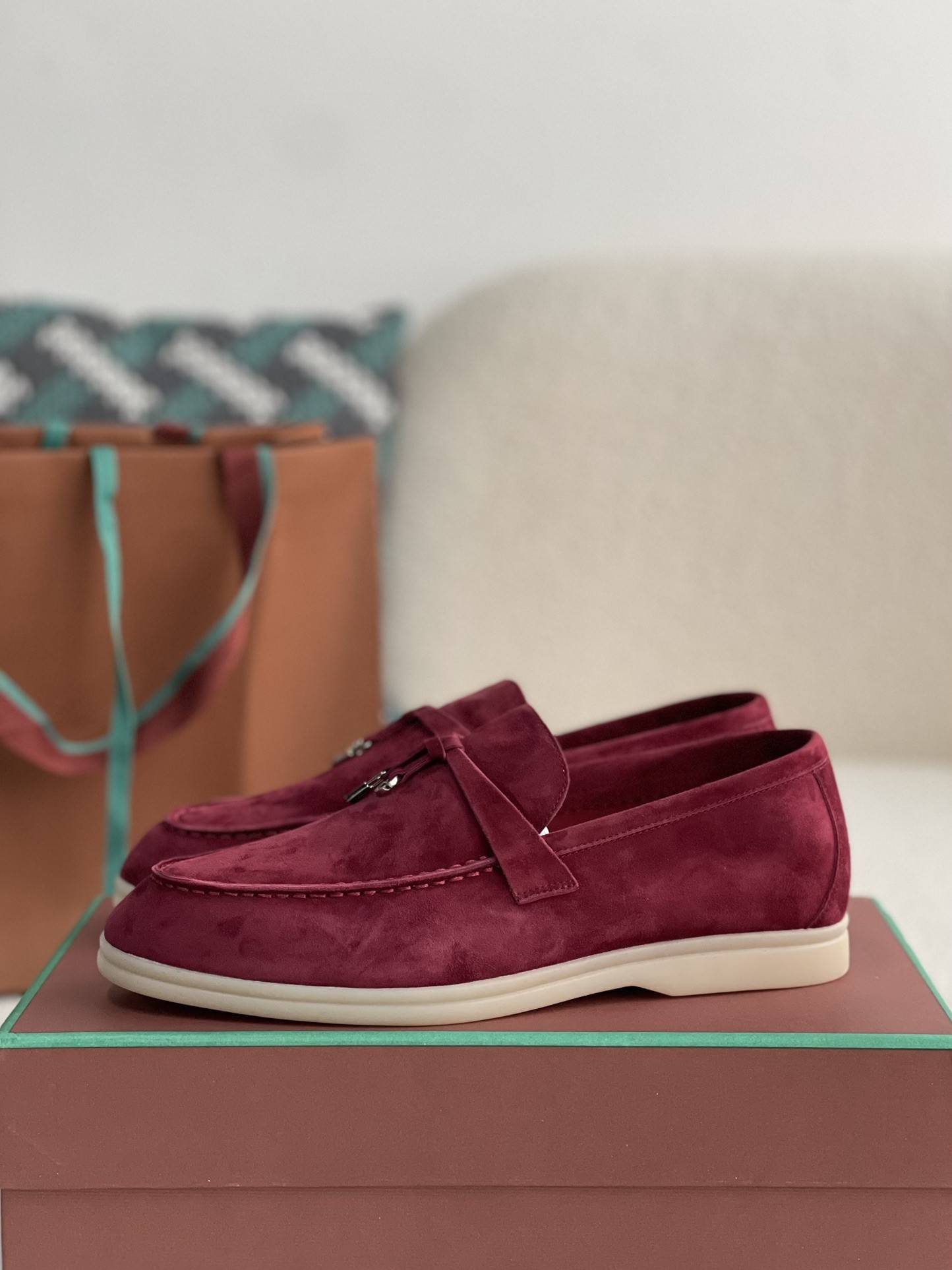 L0r0 P1ana Summer Charms Walk Moccasin Shoes