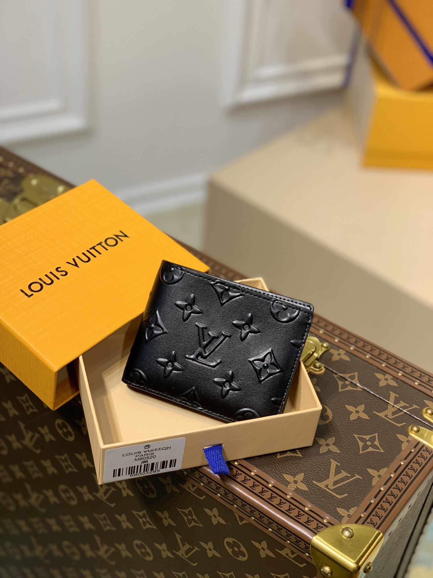 L0vis Vvtt0n Slender Bag