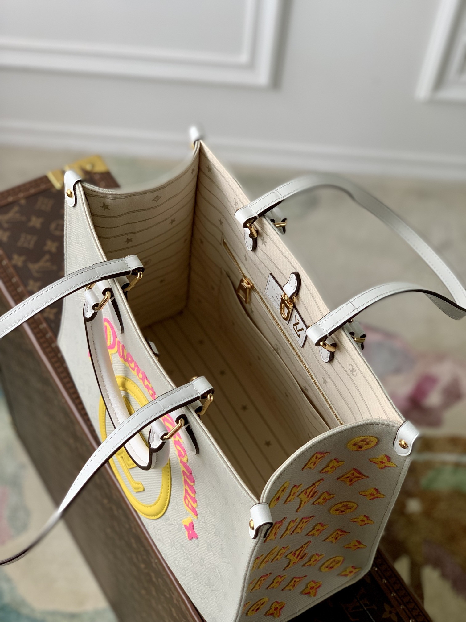 L0vis Vvtt0n Onthego Bag