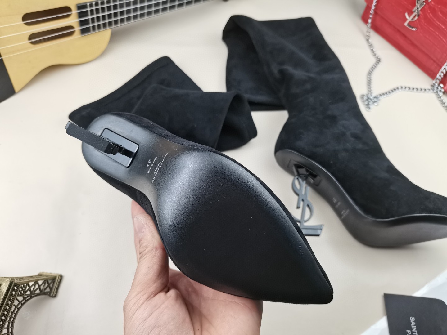 Y51 classic letter metal heel 22-inch boots, elastic boots Heel height: 10.5CM Size: 35-42 (41.42 custom-made, no return or exchange)