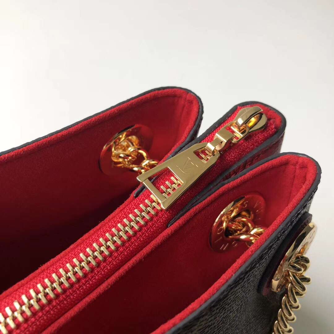 L0vis Vvtt0n Surene Bag