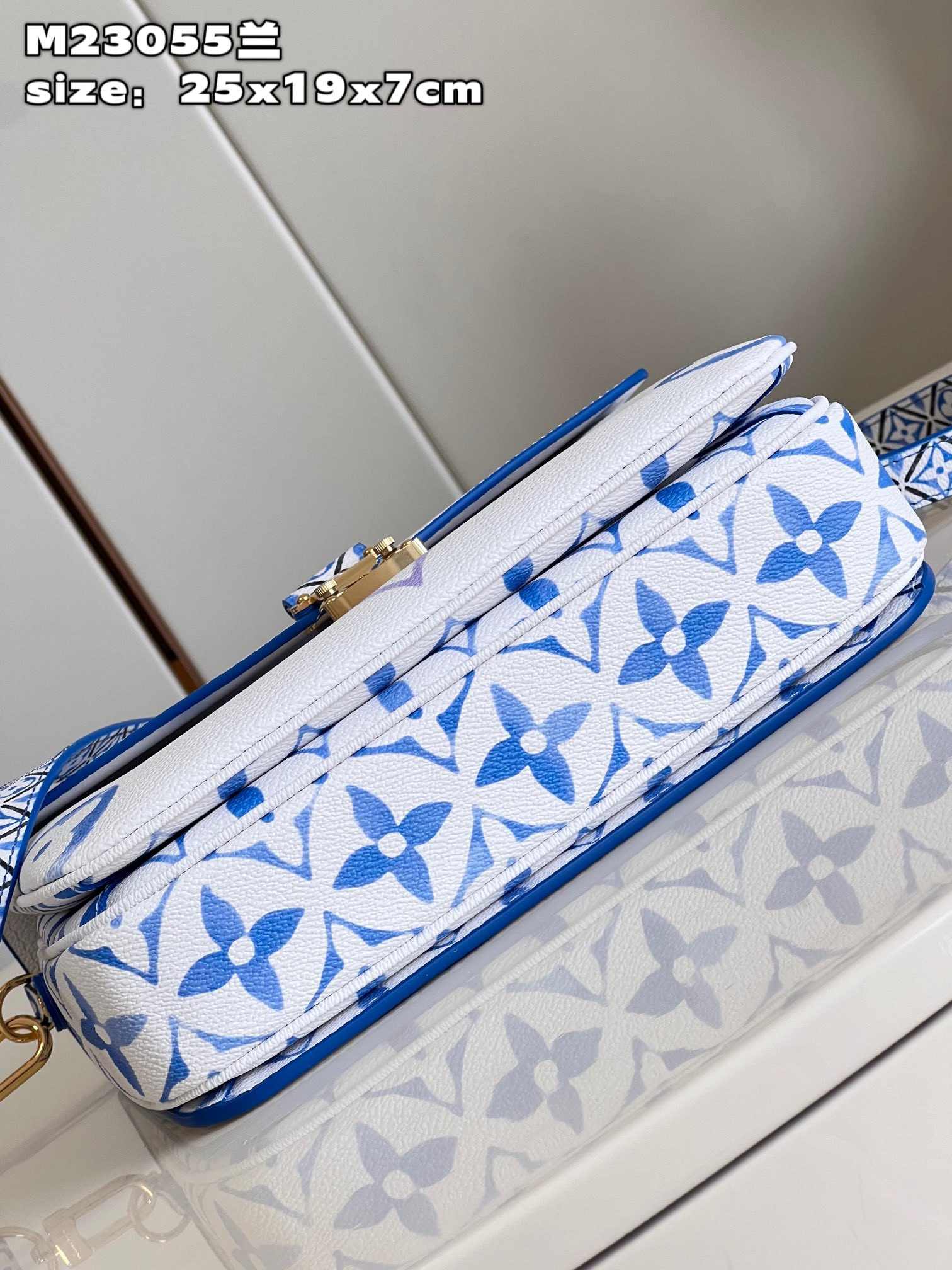 L0vis Vvtt0n Pochette Metis Bag