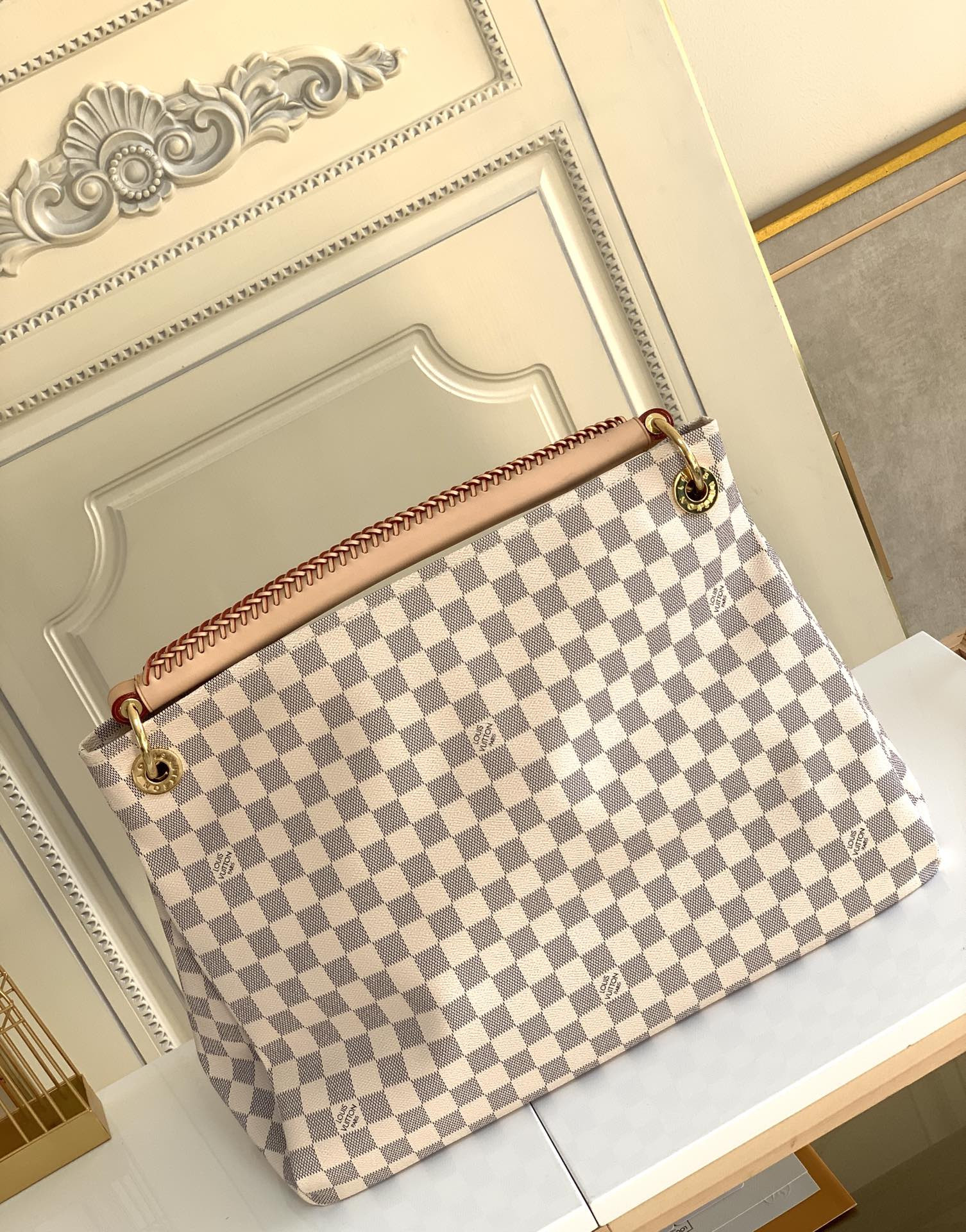 L0vis Vvtt0n Artsy Bag