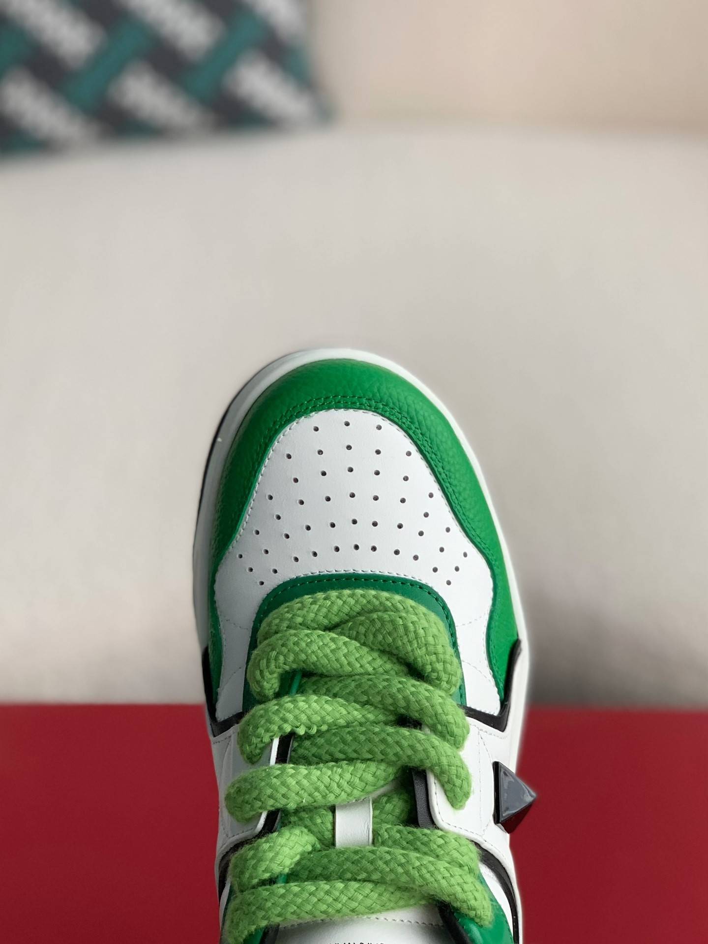 Va1e*ntin0 One Stud Sneakers